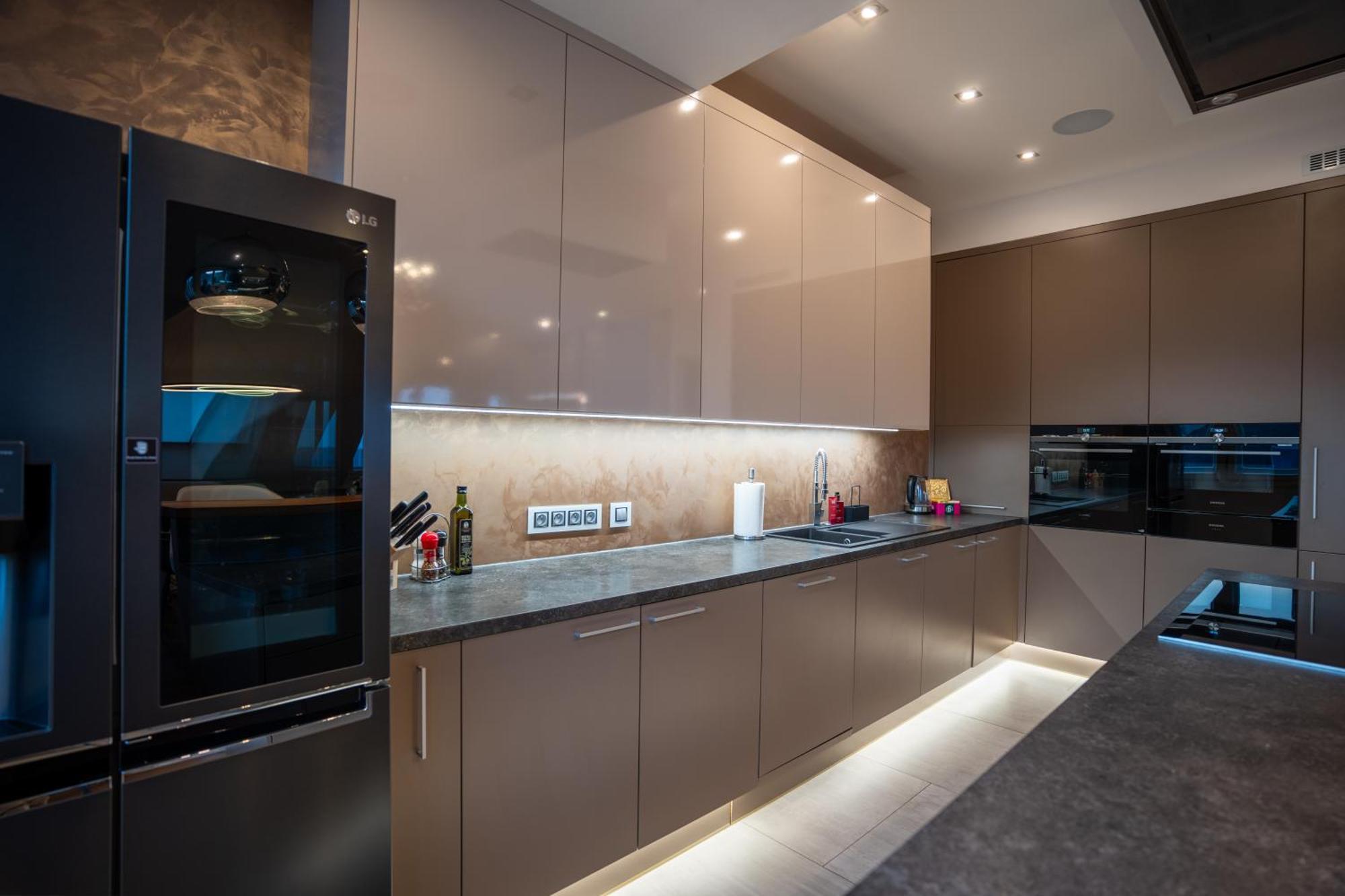Luxury Rooftop Appartment With Fantastic Views Prag Exteriör bild