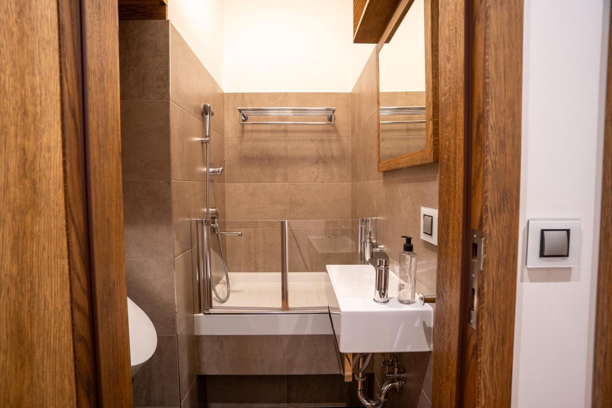 Luxury Rooftop Appartment With Fantastic Views Prag Exteriör bild