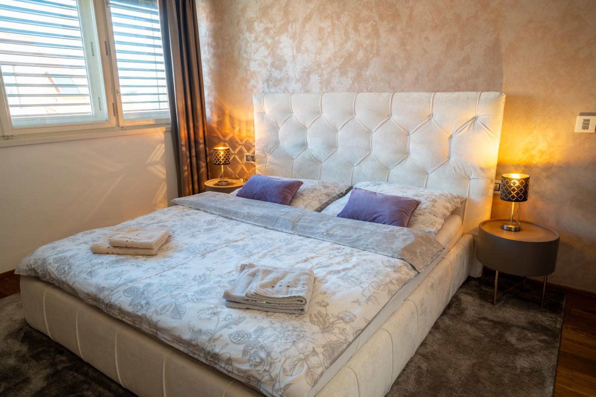 Luxury Rooftop Appartment With Fantastic Views Prag Exteriör bild
